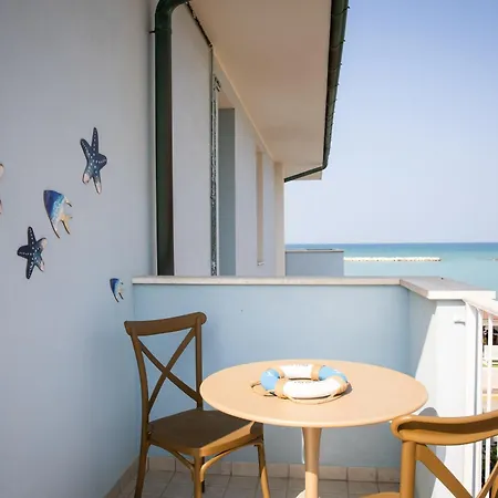 Il Confine Azzurro Lägenhet Porto SantʼElpidio