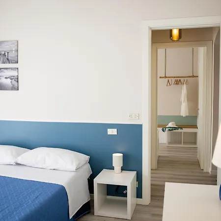 Il Confine Azzurro * Porto SantʼElpidio